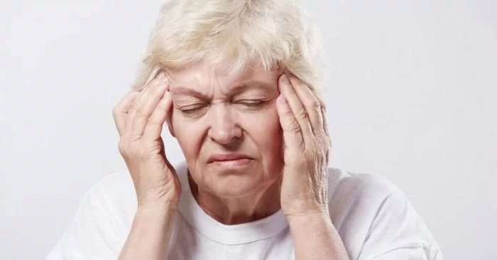 Что делать когда болит сердце и кружится голова что это