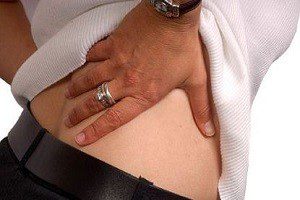 Что может болеть справа снизу со стороны спины